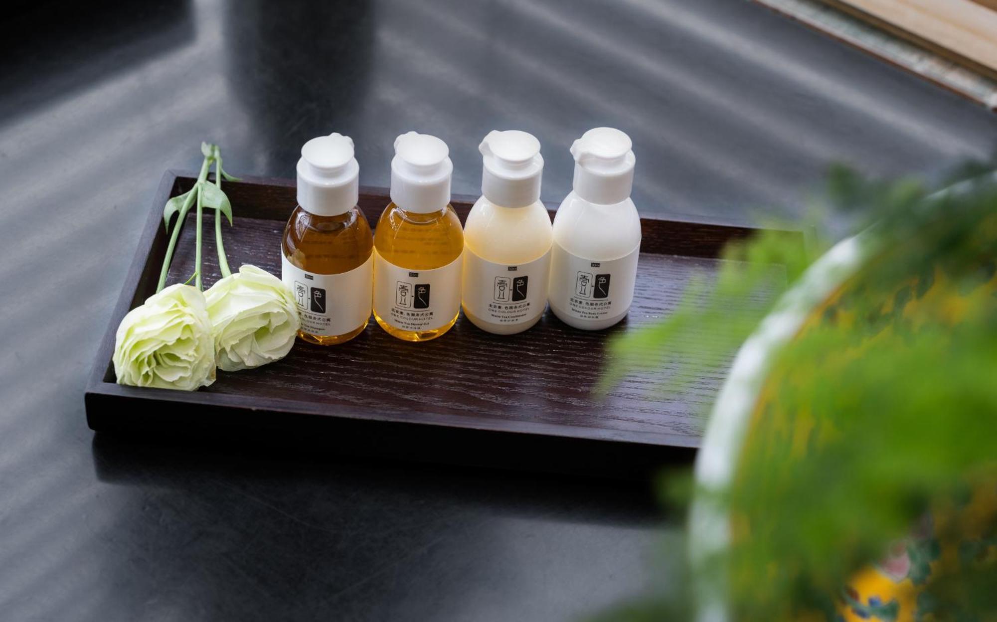 Hotel Cote Cour Deductive Beijing - Quadrangle Close To Tiananmen Square & Forbidden City & Nanluoguxiang, Walk To Wangfujing, English Speaking, Free Wifi, Free Laundry, Free Wonton & Noodles With Tour Ticket Service, Free Selfies With Ancient Costum Exteriér fotografie