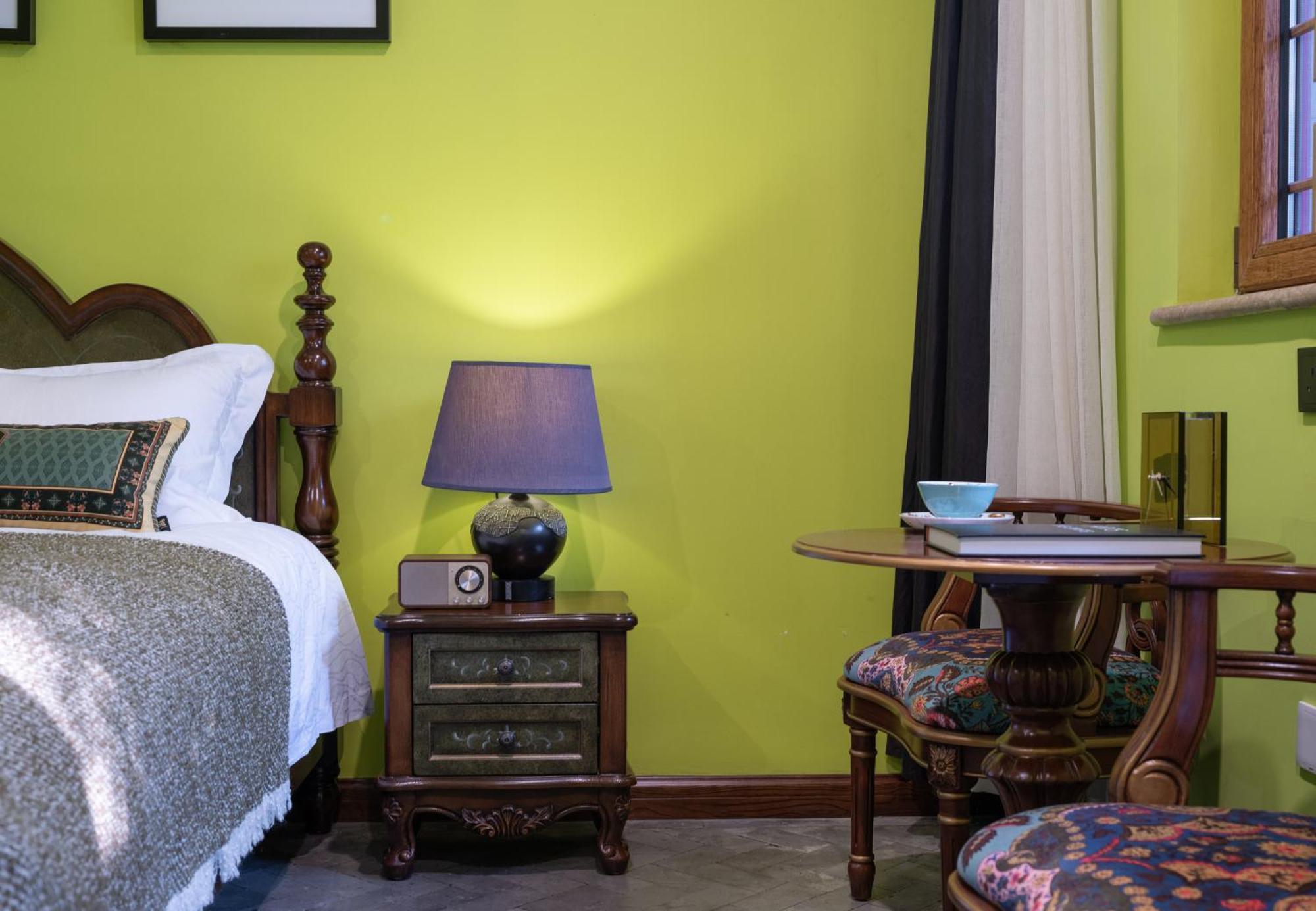Hotel Cote Cour Deductive Beijing - Quadrangle Close To Tiananmen Square & Forbidden City & Nanluoguxiang, Walk To Wangfujing, English Speaking, Free Wifi, Free Laundry, Free Wonton & Noodles With Tour Ticket Service, Free Selfies With Ancient Costum Exteriér fotografie